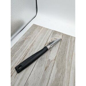 EKCO Stainless Steel #3 Serrated Corer USA 7 5/8" Black Handle Peeler